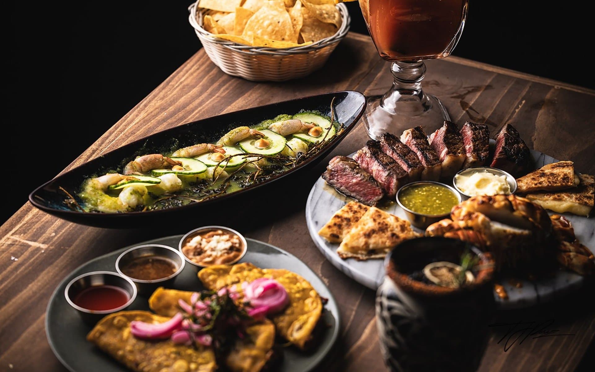 Miel de Agave restaurant atmosphere